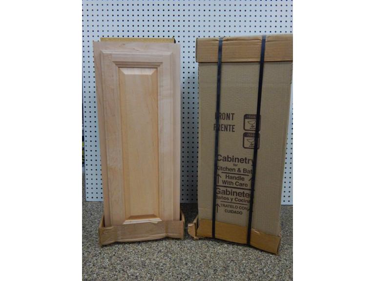 Route 8 Auctions Pair Of New Natural Maple Finish Kitchen Cabinets