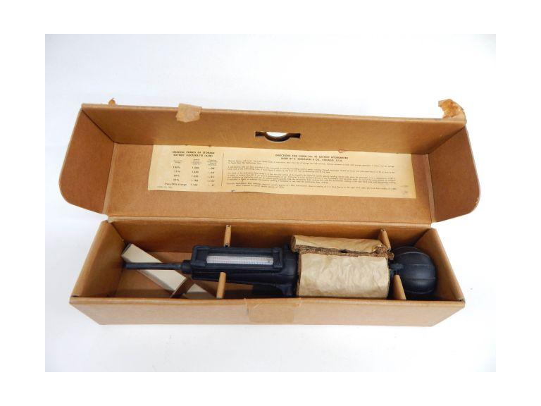 Route 8 Auctions Vintage Hydrometer Syringe Battery Tester