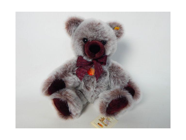 molly steiff teddy bear