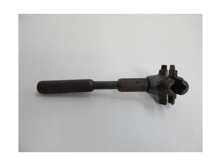 Route 8 Auctions Vintage Black Hawk Adjustable Drain Plug Wrench