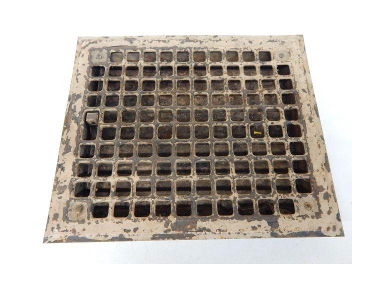Route 8 Auctions | Old Furnace Floor Grate